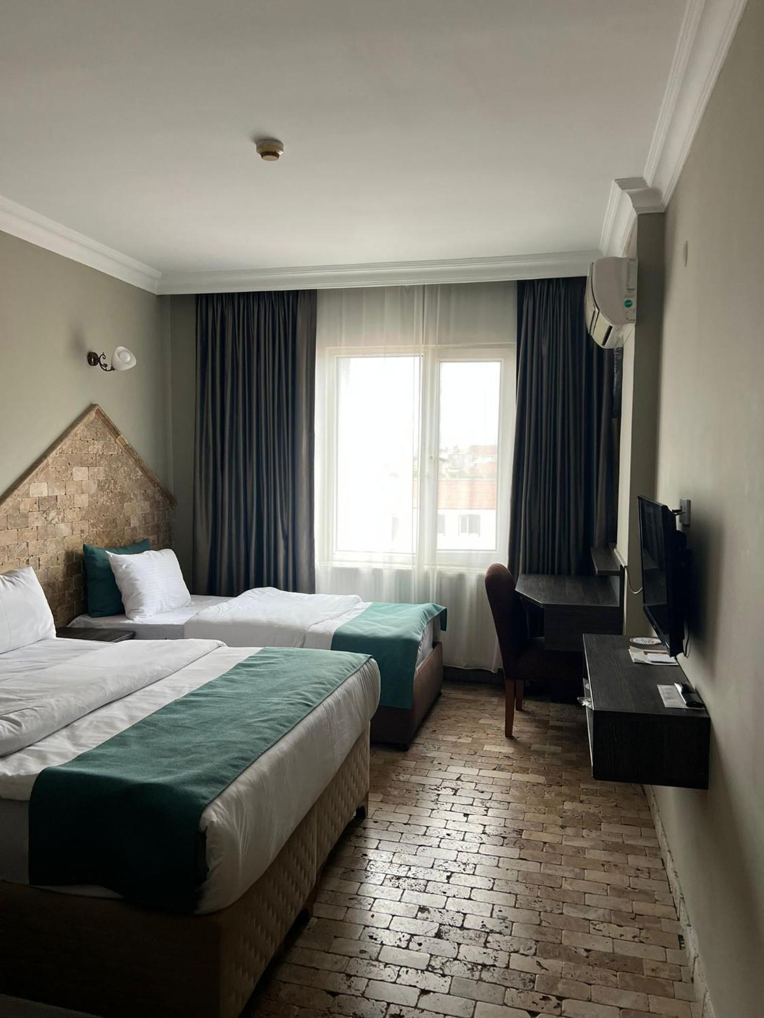 Otel Grand Park Center 3*